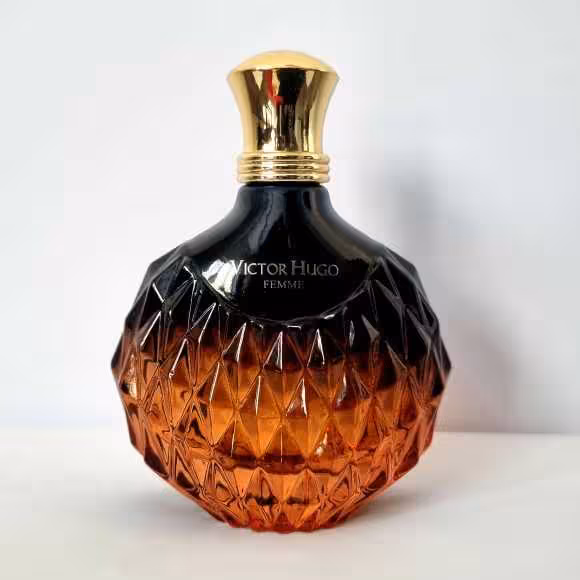 عطر ویکتور هوگو فم زنانه ( victor hugo femme )