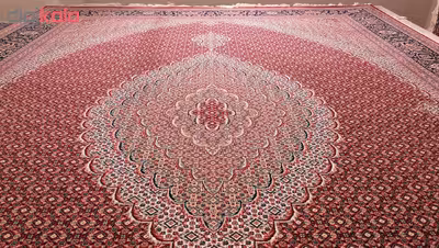 فرش ماشینی زمرد مشهد طرح ریز ماهی زمینه لاکی