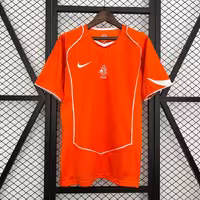 لباس کلاسیک هلند 2004 کیت اول