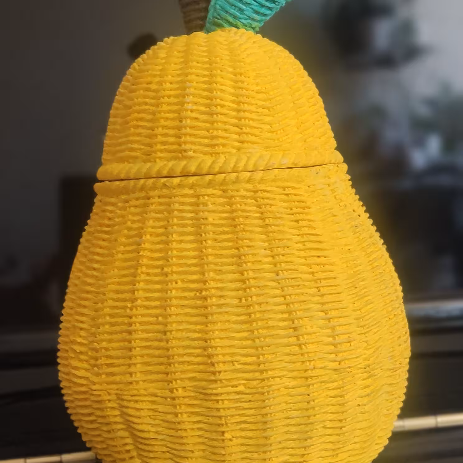 شکلات خوری پلی استر