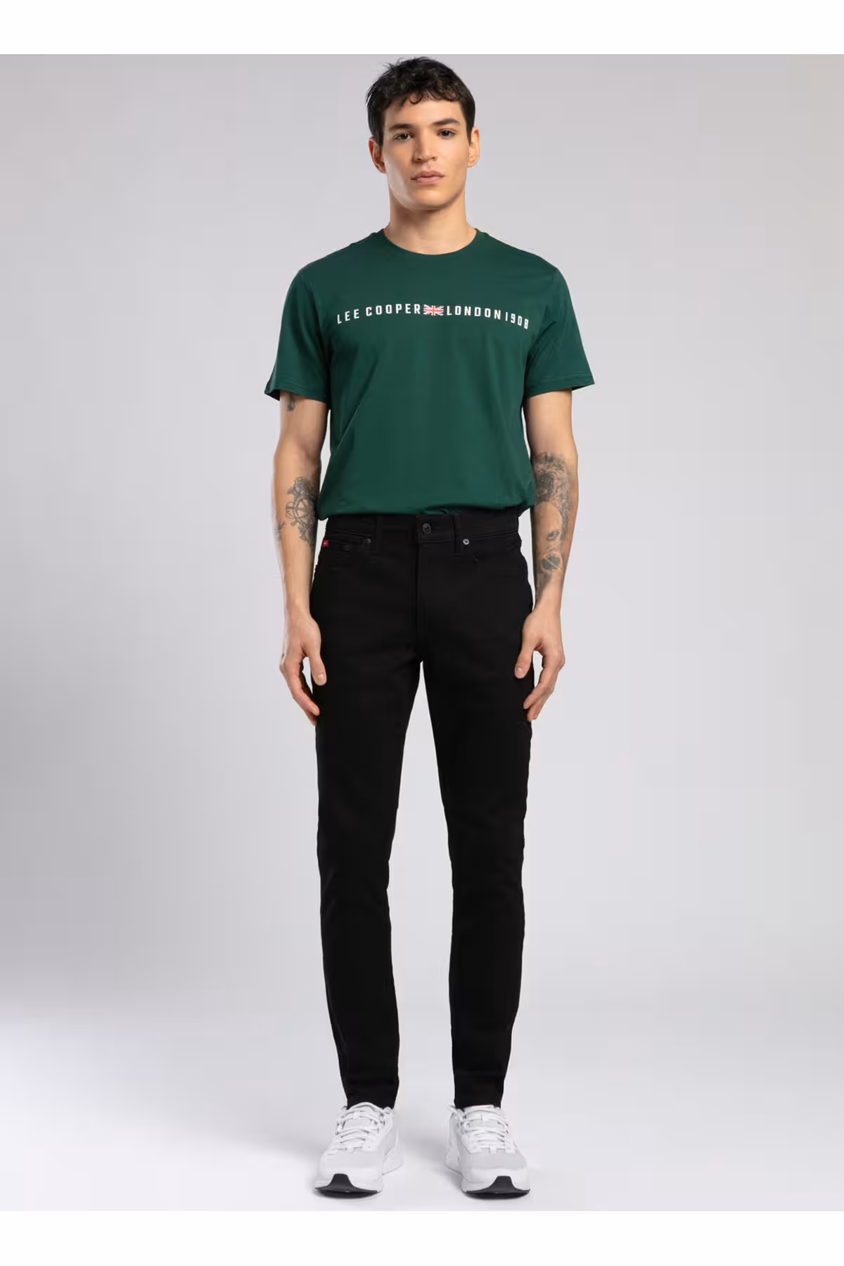 شلوار جین مردانه لاغر نرمال 252 LCM جف سیاه ماندن Lee Cooper
