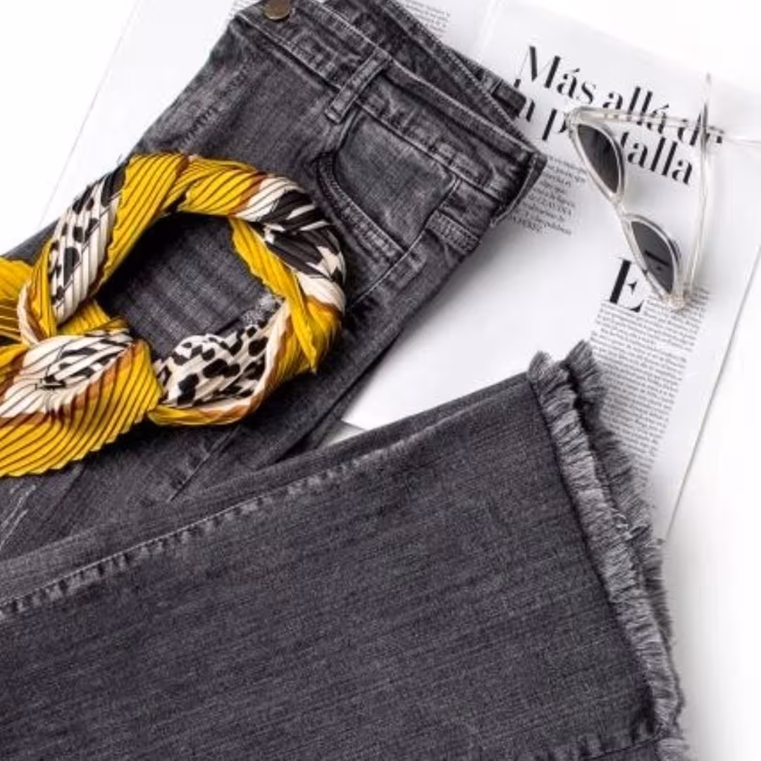 شلوار جین بوت کات زغالی