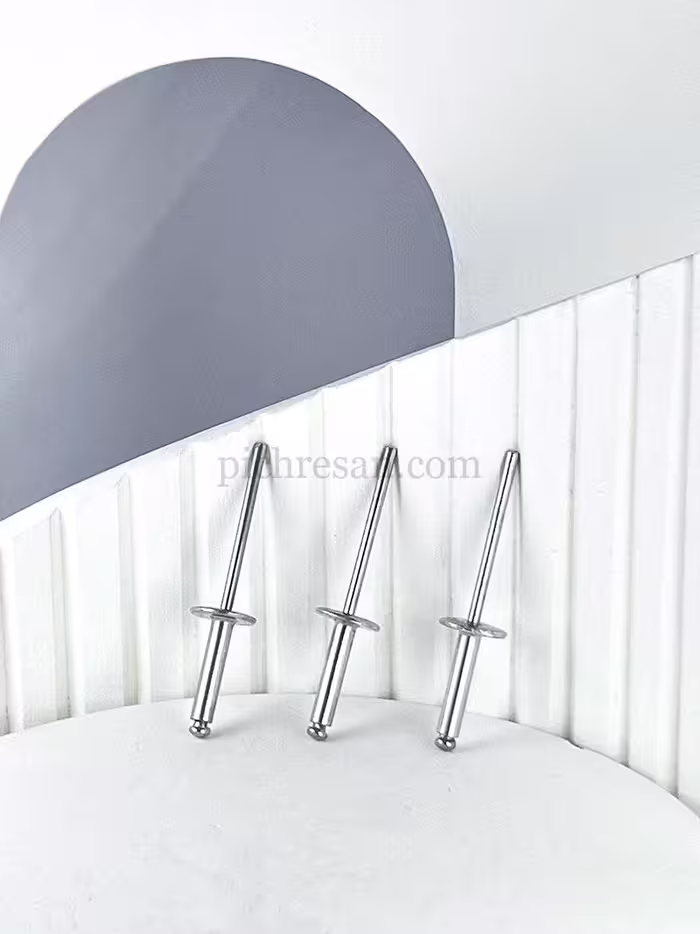 میخ پرچ سرپهن 12*4 بسته 600 عددی