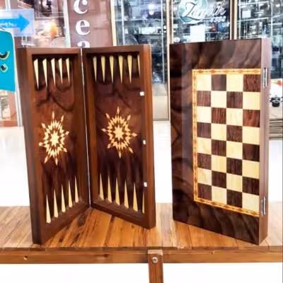 تخته نرد طرحدار