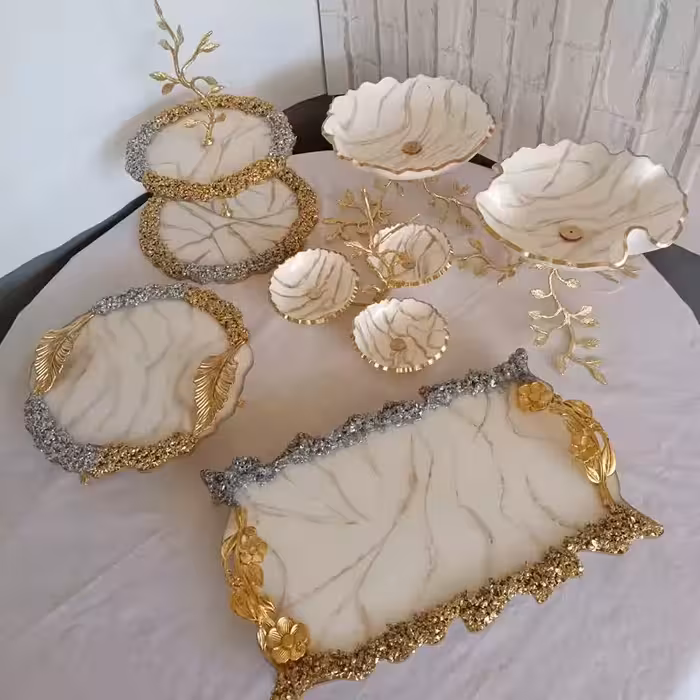 ظروف مخصوص پذیرایی 6 عددی پایه برنجی رزینی جهیزیه