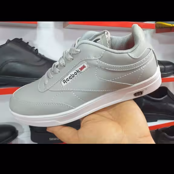 کفش اسپرت ریبوک زنانه و دخترانه