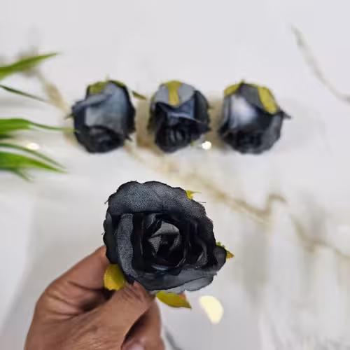 سرگل غنچه مشکی پک 10عددی