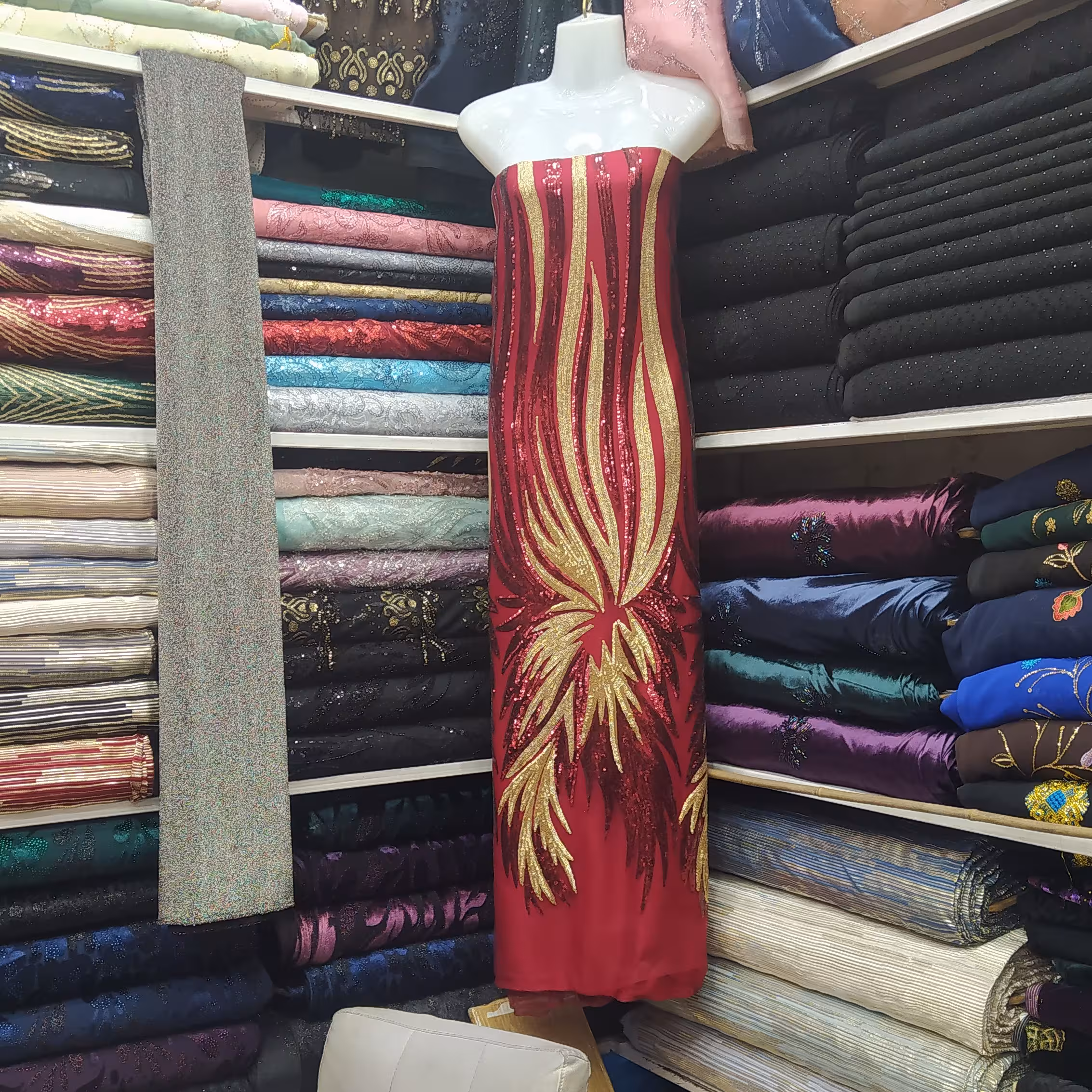 پارچه مجلسی