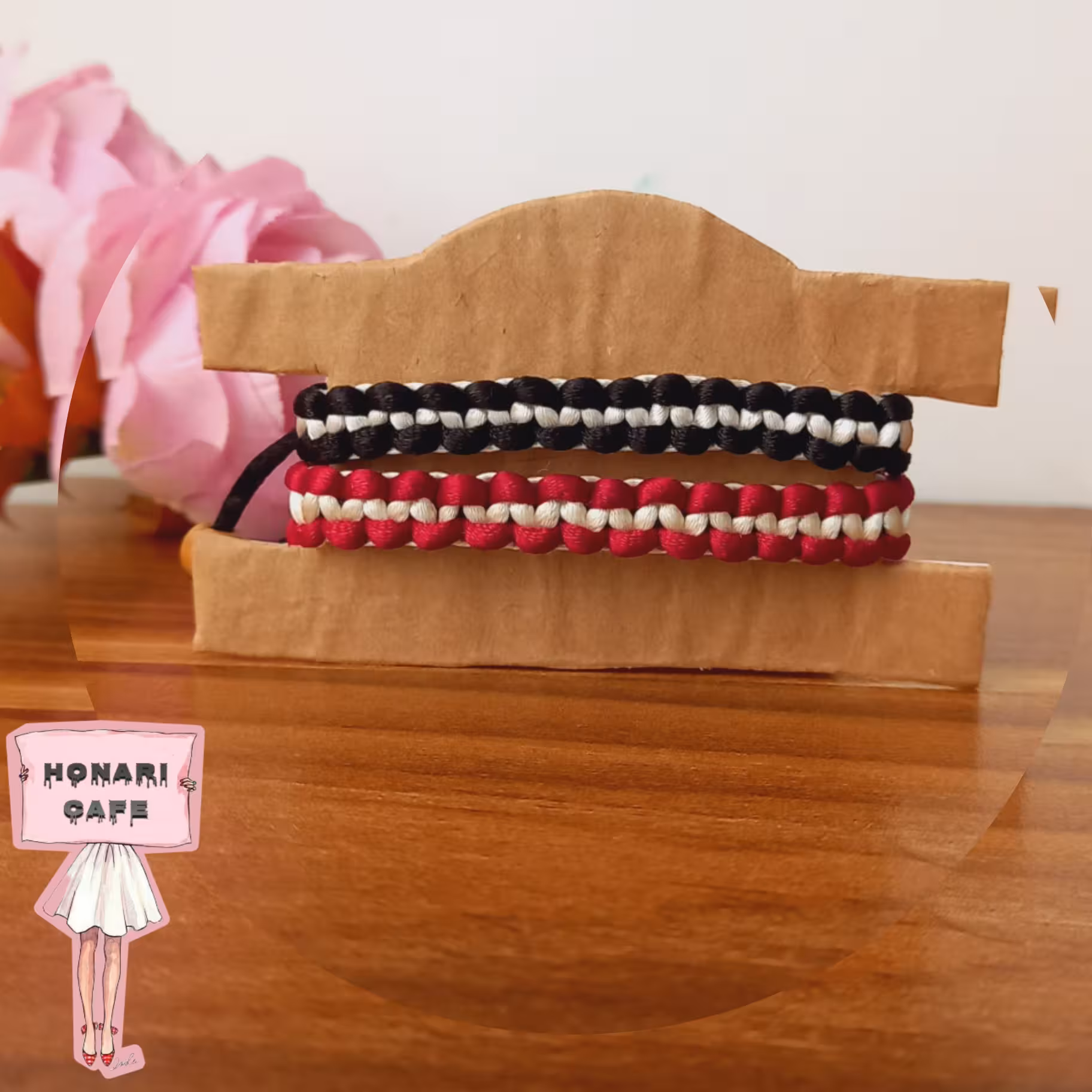 دستبند دوستی بافت مشکی قرمز 