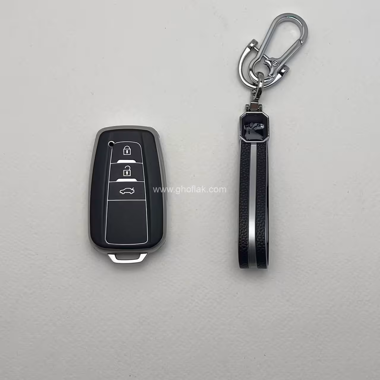 کاور ریموت تویوتا سی اچ ار و لوین بنزینی طرح چرم با بند ست