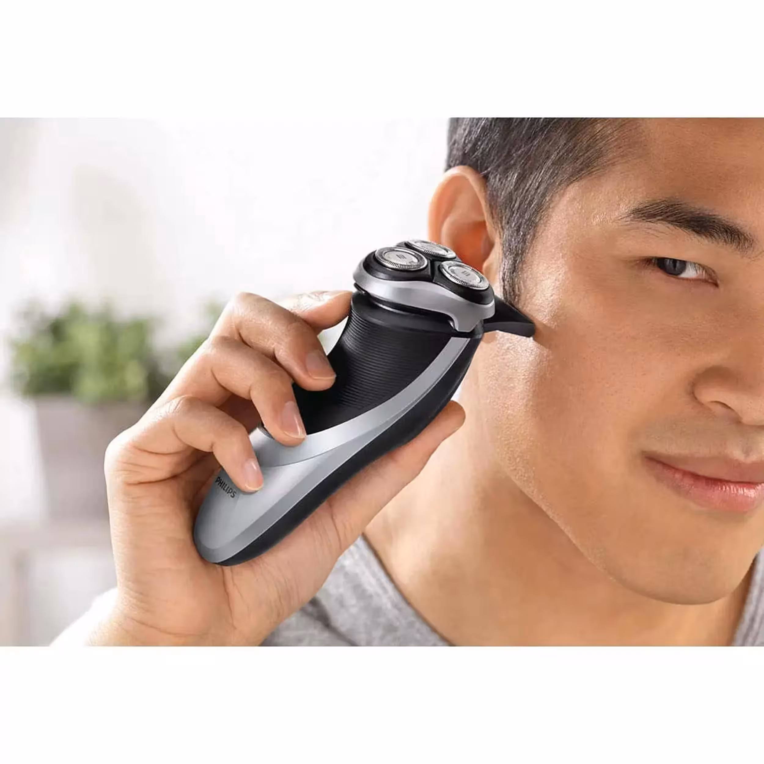 ماشین اصلاح صورت فیلیپس مدل PT860/16