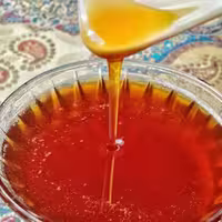 شیره انگور مانیزان ملایر نوبر امسال 2 کیلوگرم پخت خانگی و کاملا طبیعی با ضمانت