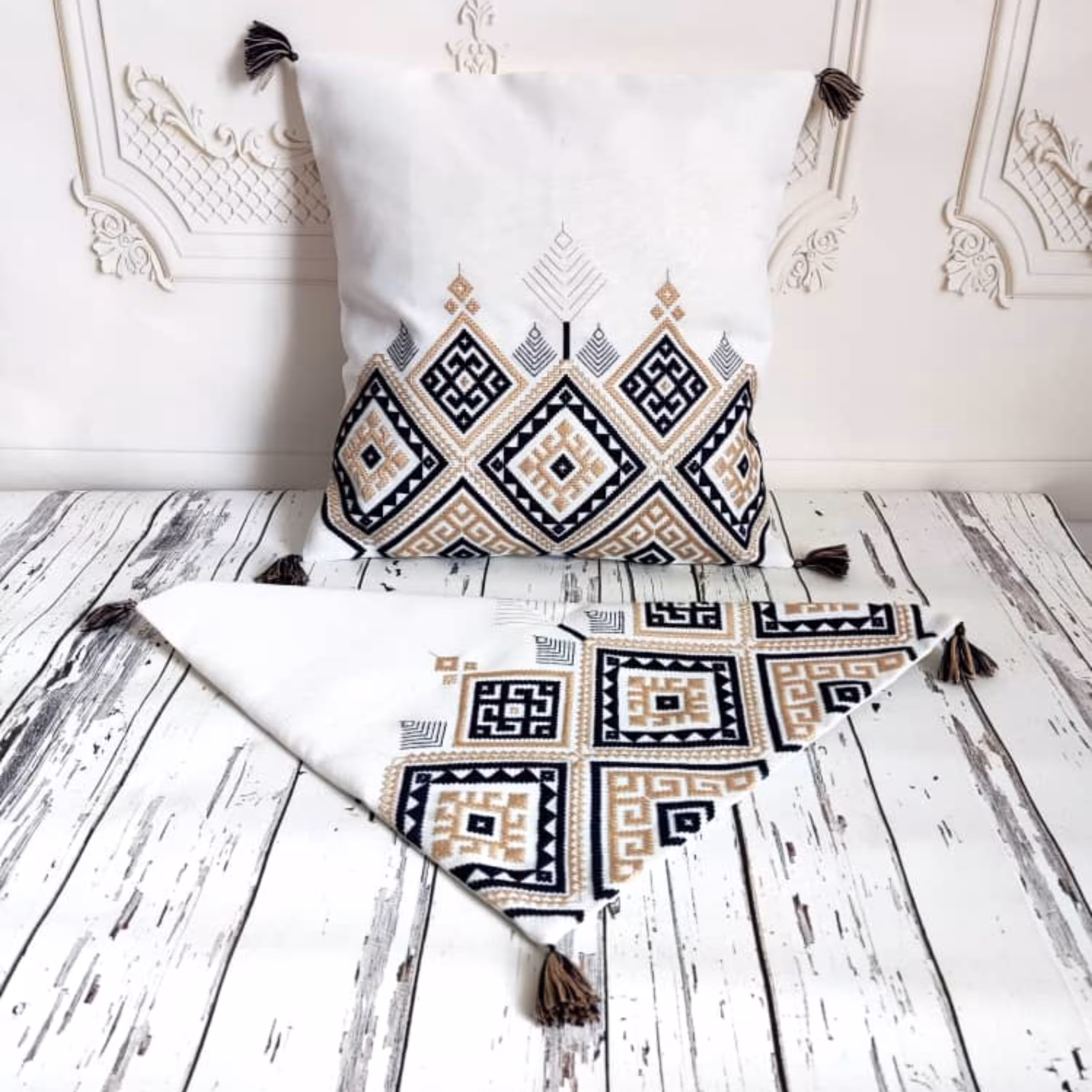 کاور کوسن سوزن دوزی RKS0304 غرفه روژنااک                                        