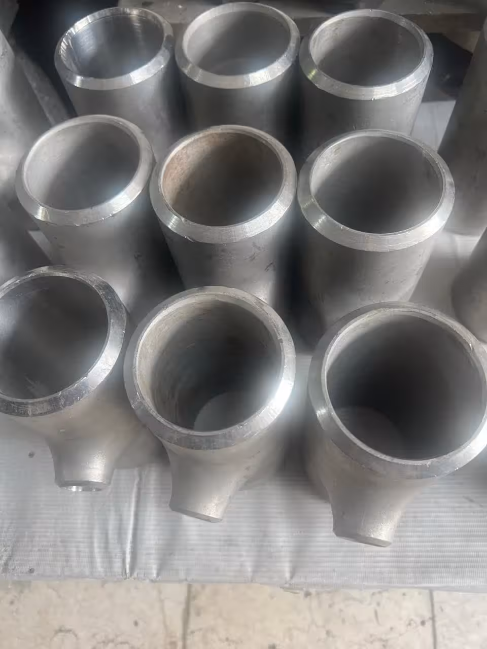 سه راه تبدیلی بدون درز سایز 3به 1 اینچ رده 80 اس از جنس ASTM 403WP304/304L