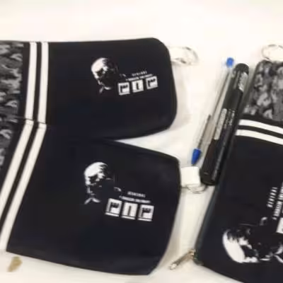 جامدادی بزرگتر زیپ