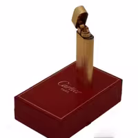 فندک کارتیر پاریس مدل Vintage Gas Lighter با روکش طلا 18 عیار