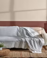 شال مبل یا رو مبلی ترک طرح زیگزاگی حاشیه دار ترک