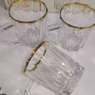 نیم لیوان سورنا اکلیل
