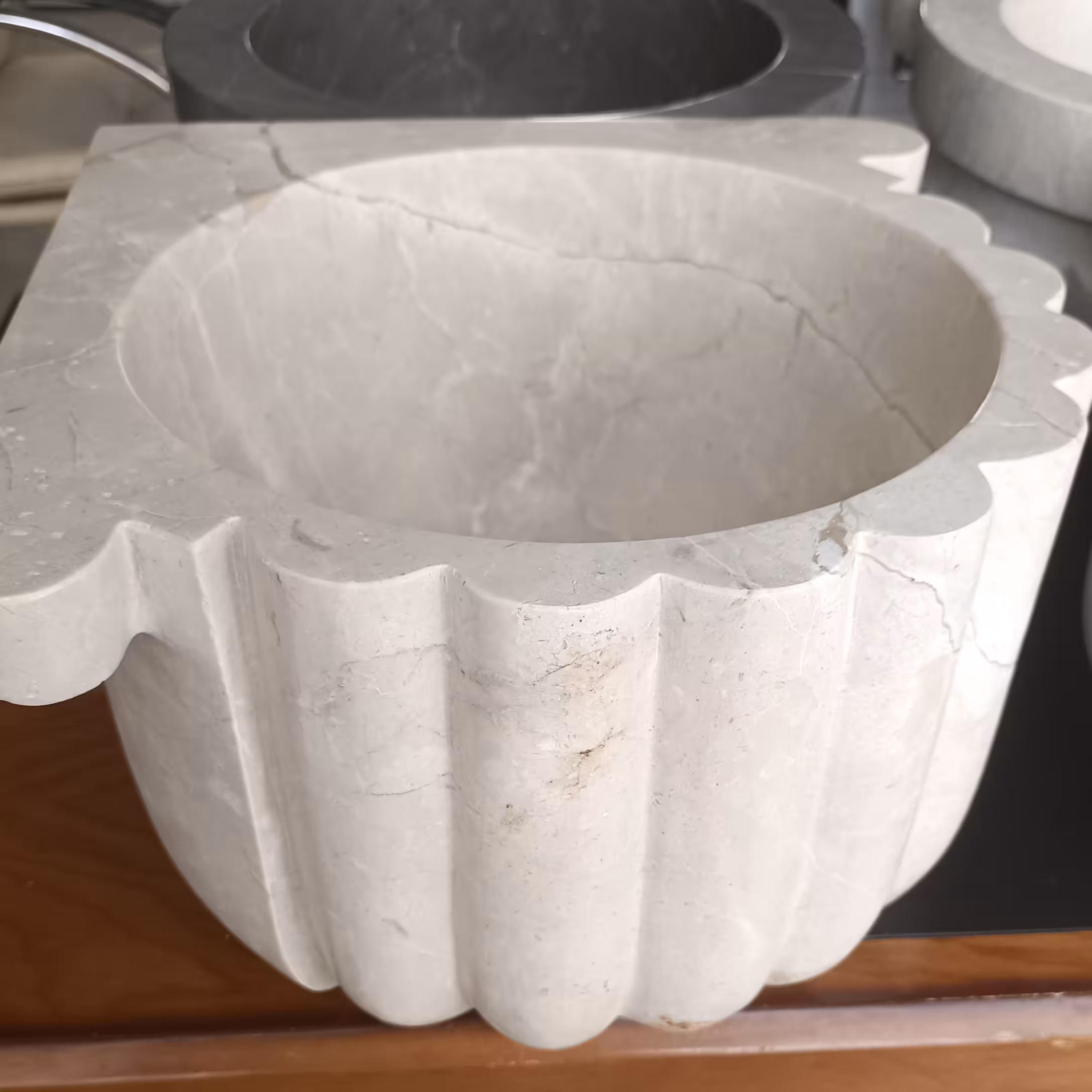 کاسه حمام ترکی کرم دکومکور کاسه ترکی مدل نارون ارسال امن به کل کشور