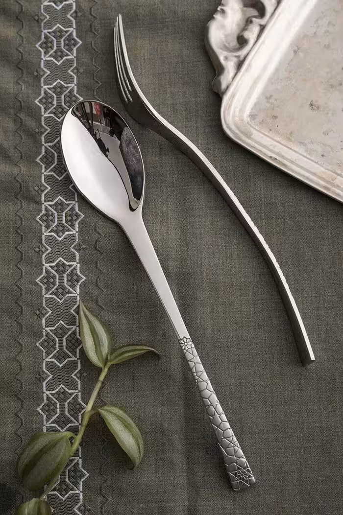 سرویس قاشق چنگال 151 پارچه نیکولاس مدل 8822s