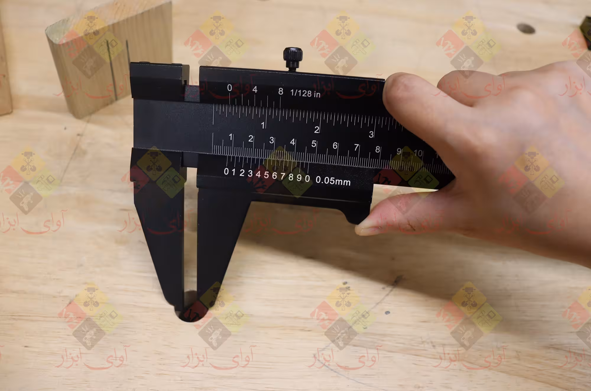 کولیس ورنیه آلومینیومی داسکوا مدل 1215-1804