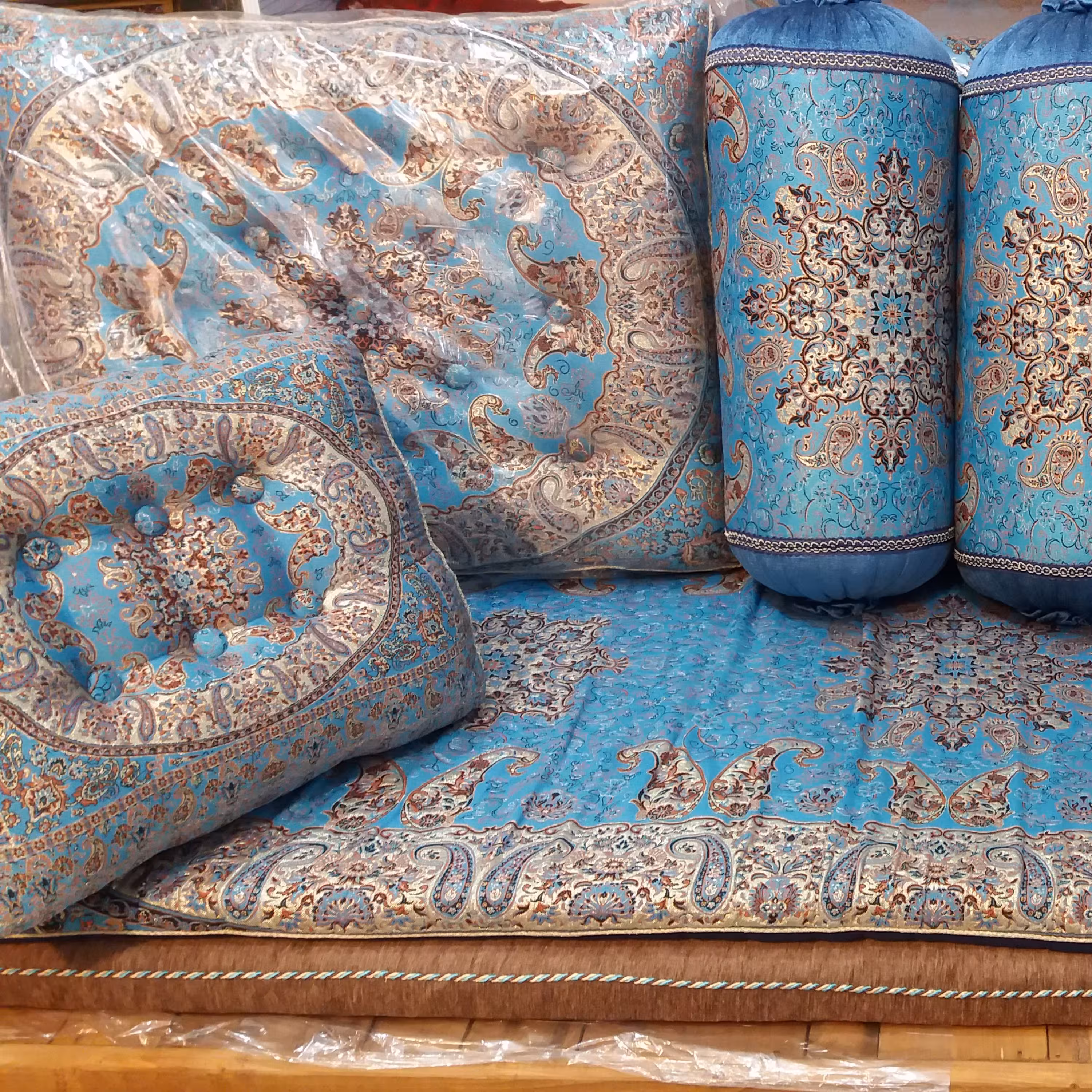 سرویس شاهنشین