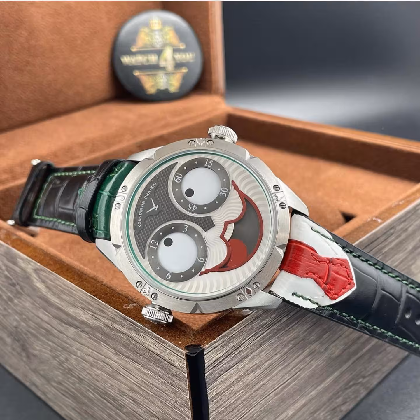 ساعت سفارشی مردانه كنستانتين جوكر KONSTANTIN CHAYKIN