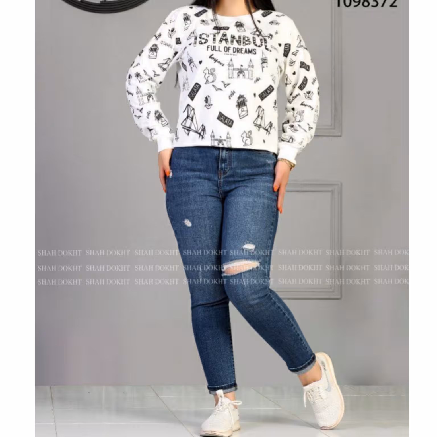 کالکشن جدید پاییزه کلاسیک

کراپ چاپ ISTANBUL

جنس دورس


سایزبندی free سایز 

رنگبندی6 رنگ زیبا