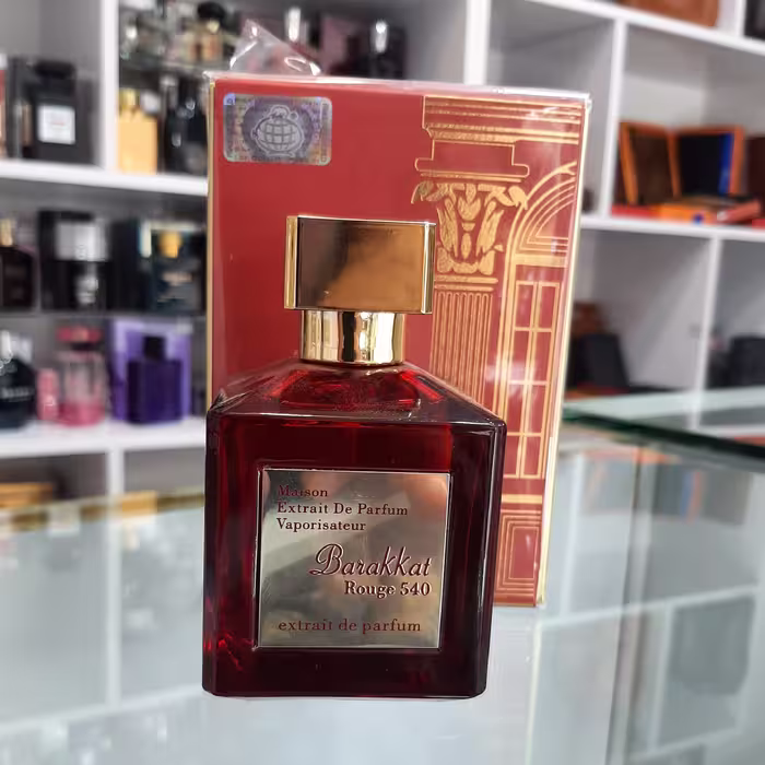 ادکلن باکارات رژ قرمز