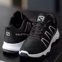 کتونی طبی مردانه سالامون