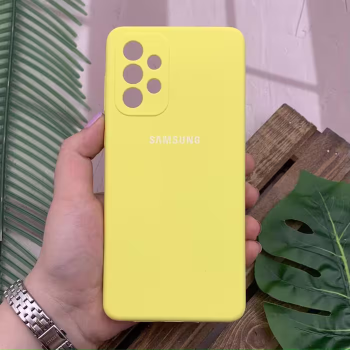 قاب گوشی Galaxy A73 سامسونگ سیلیکونی پاک کنی اورجینال داخل پارچه ای محافظ لنز دار رنگ زرد