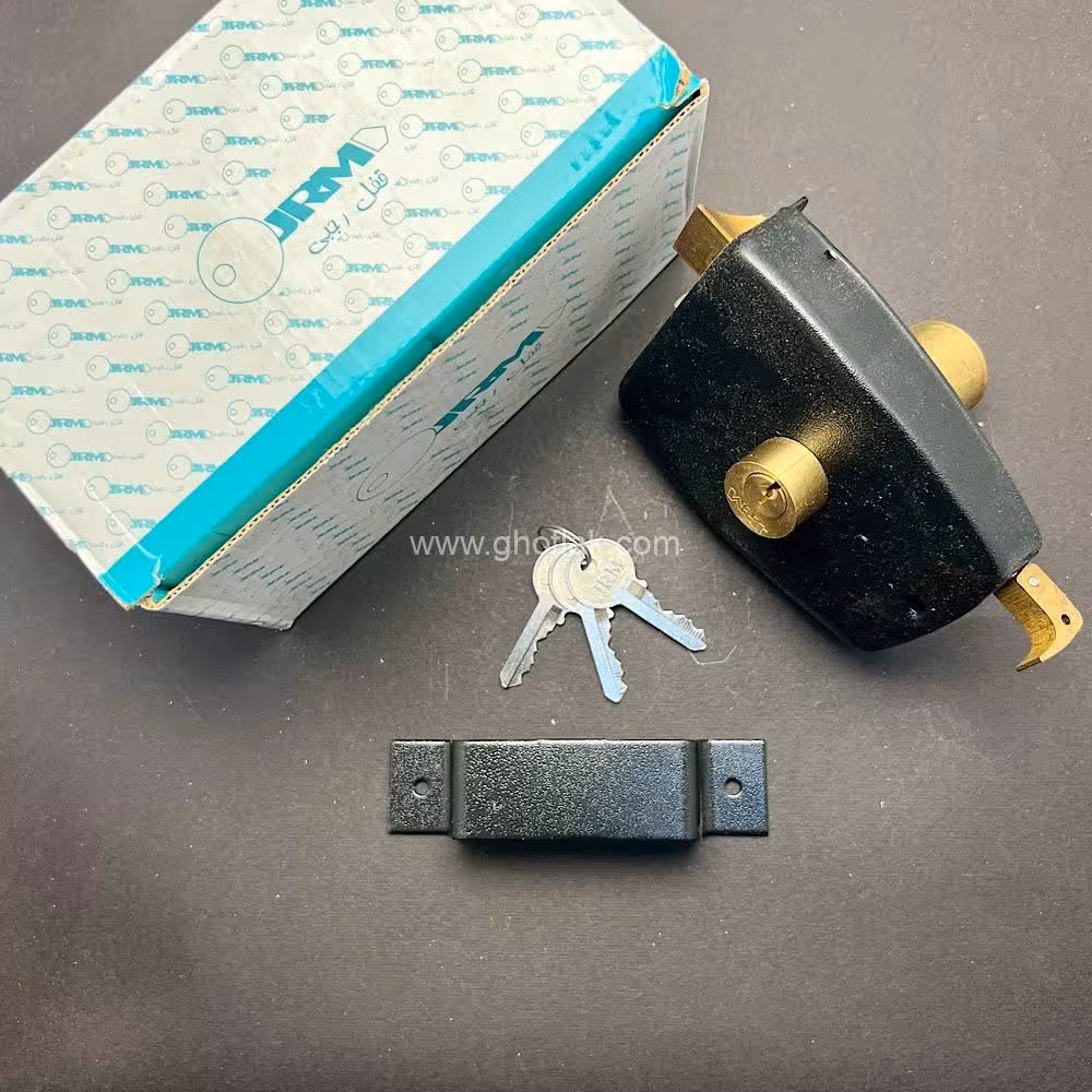 قفل حیاطی رجبی طرح الزت سه پیچ کلید ساده