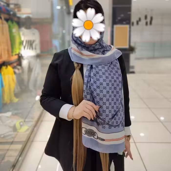 شال نخ پنبه منگوله دار طرح گوچی 