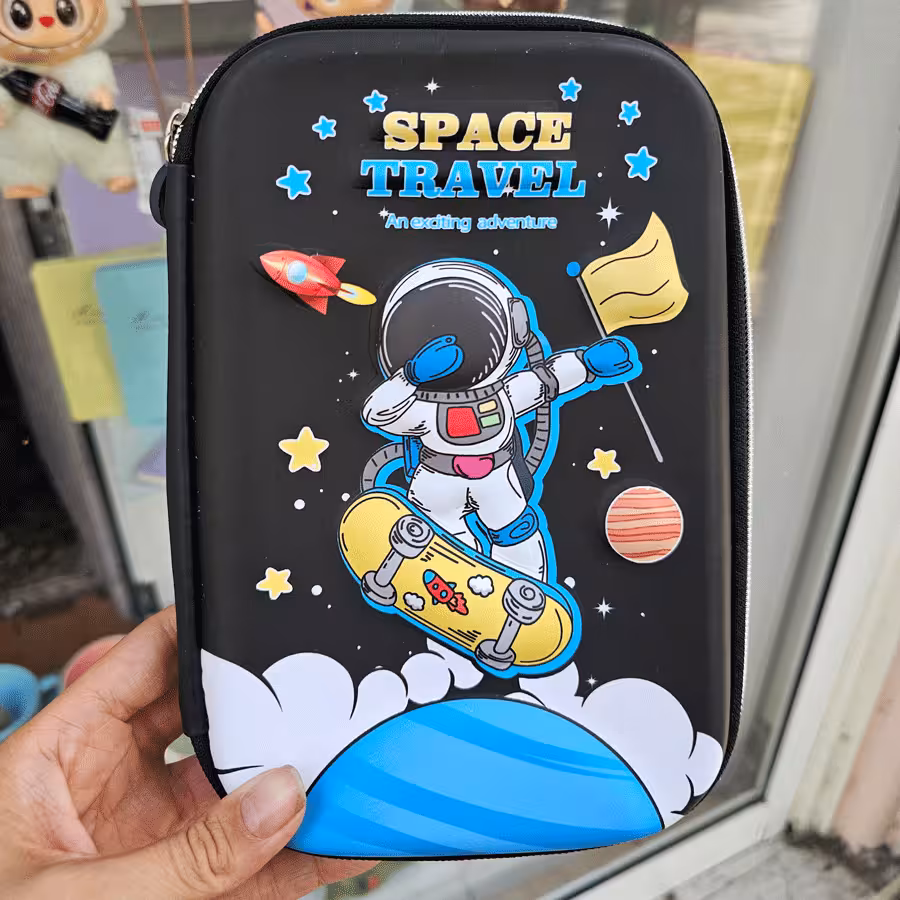 جامدادی سه بعدی پسرانه کد 16