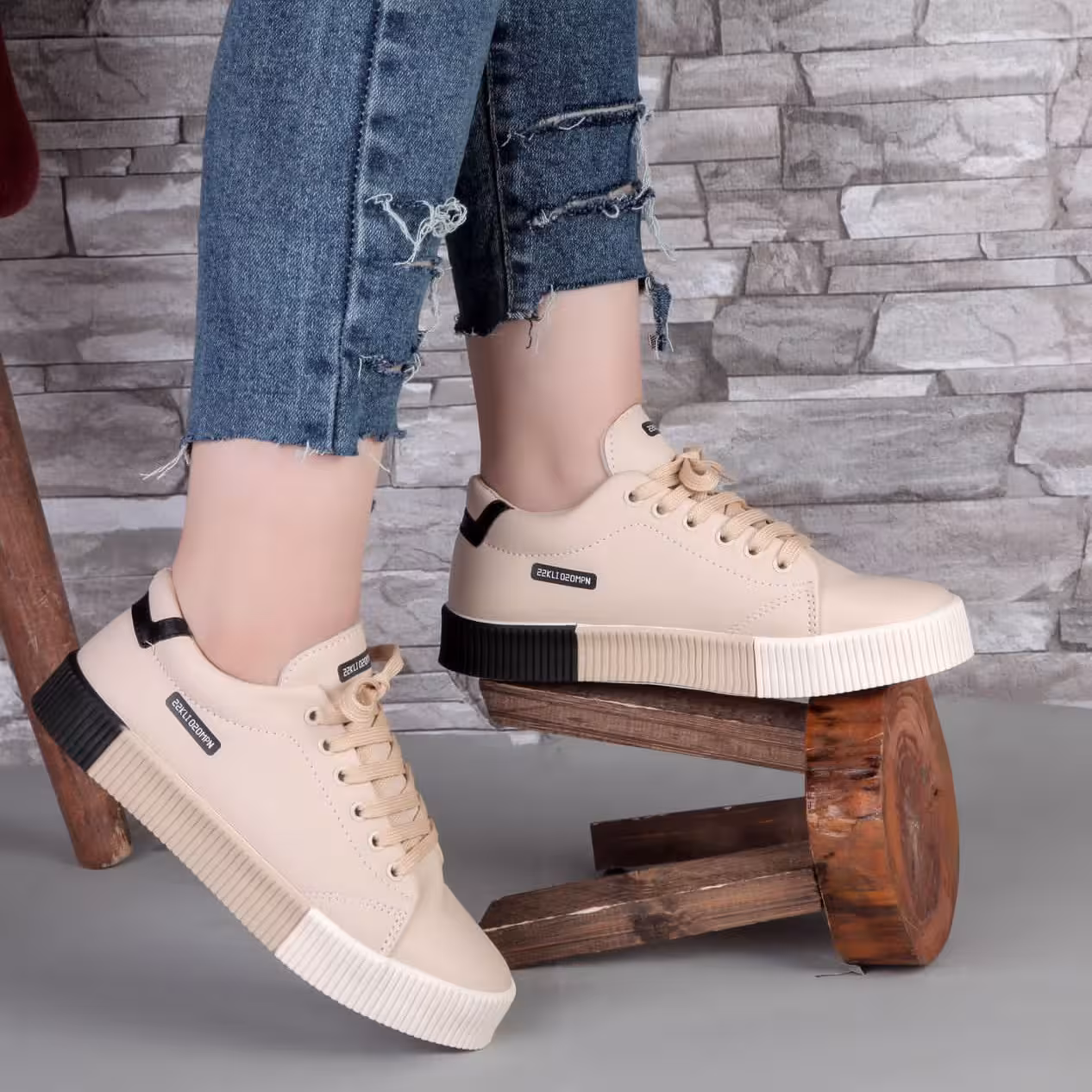 کفش ونس دانشجویی