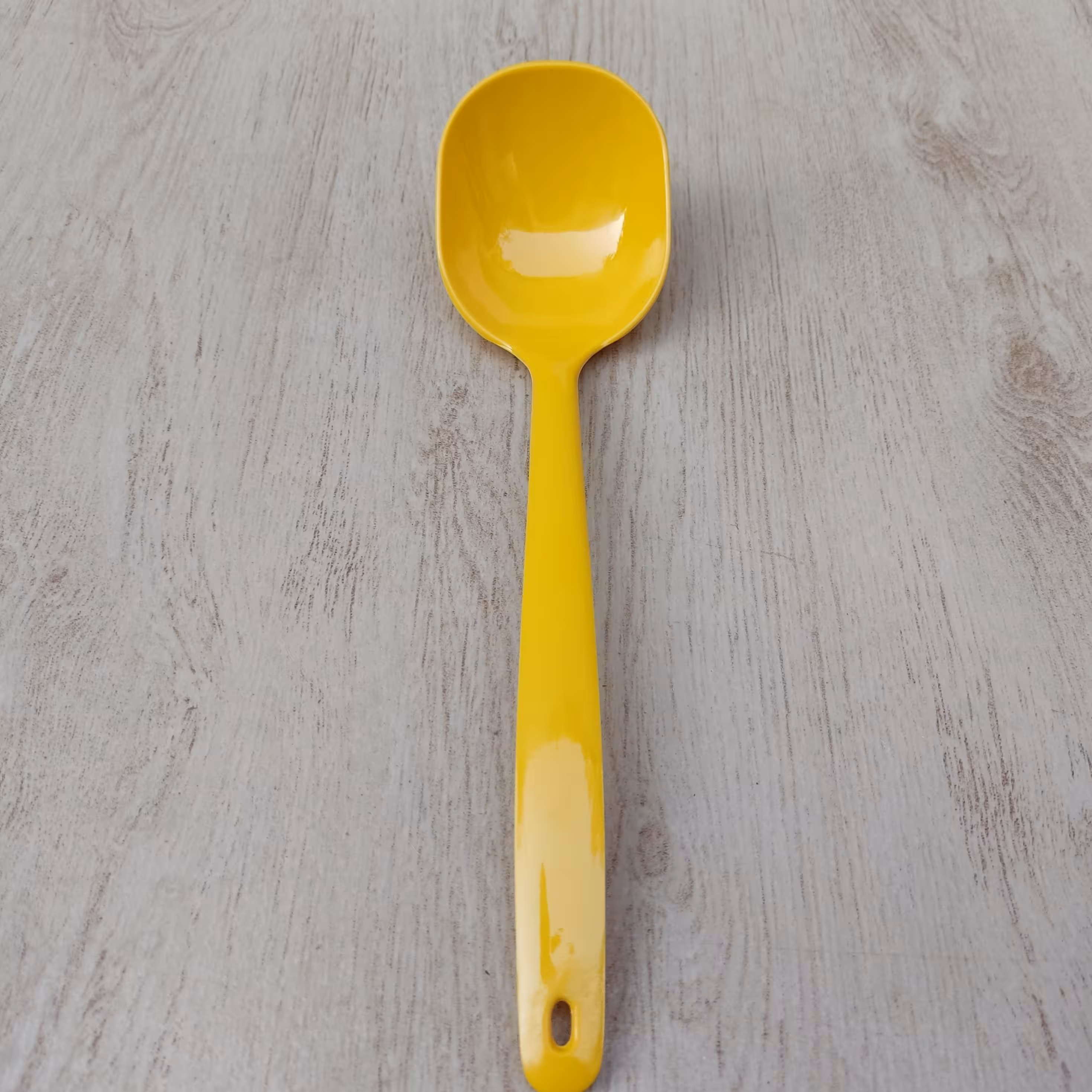 ملاقه( ملاغه) ملامین رنگ زرد طول 25 سانت 