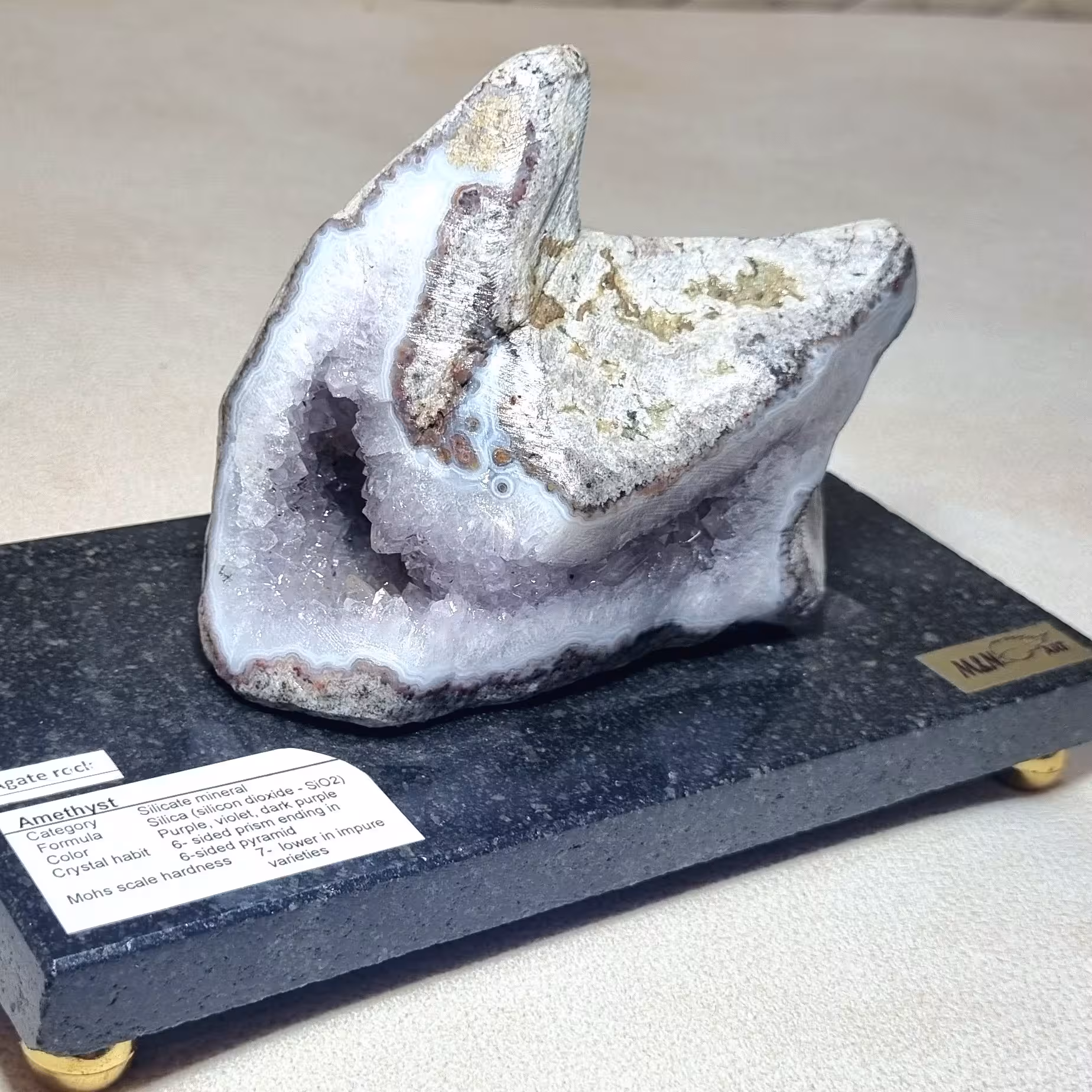 سنگ تزئینی دکوری اماتیست