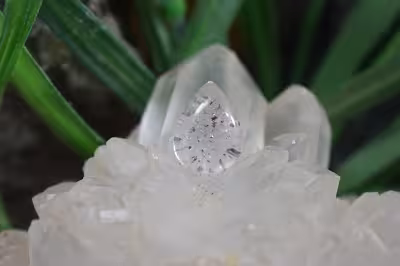 کوارتز سان استون