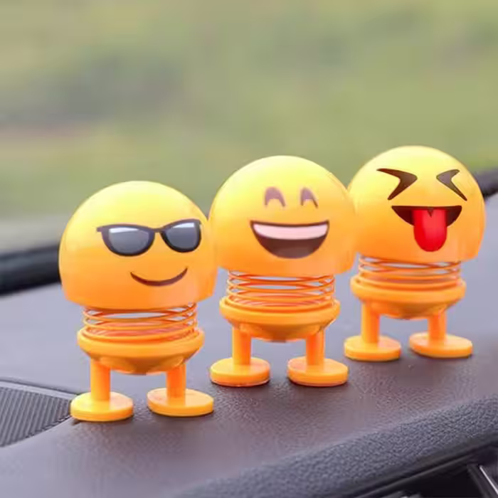 عروسک فنری اموجی Shaking Head Emoji Doll