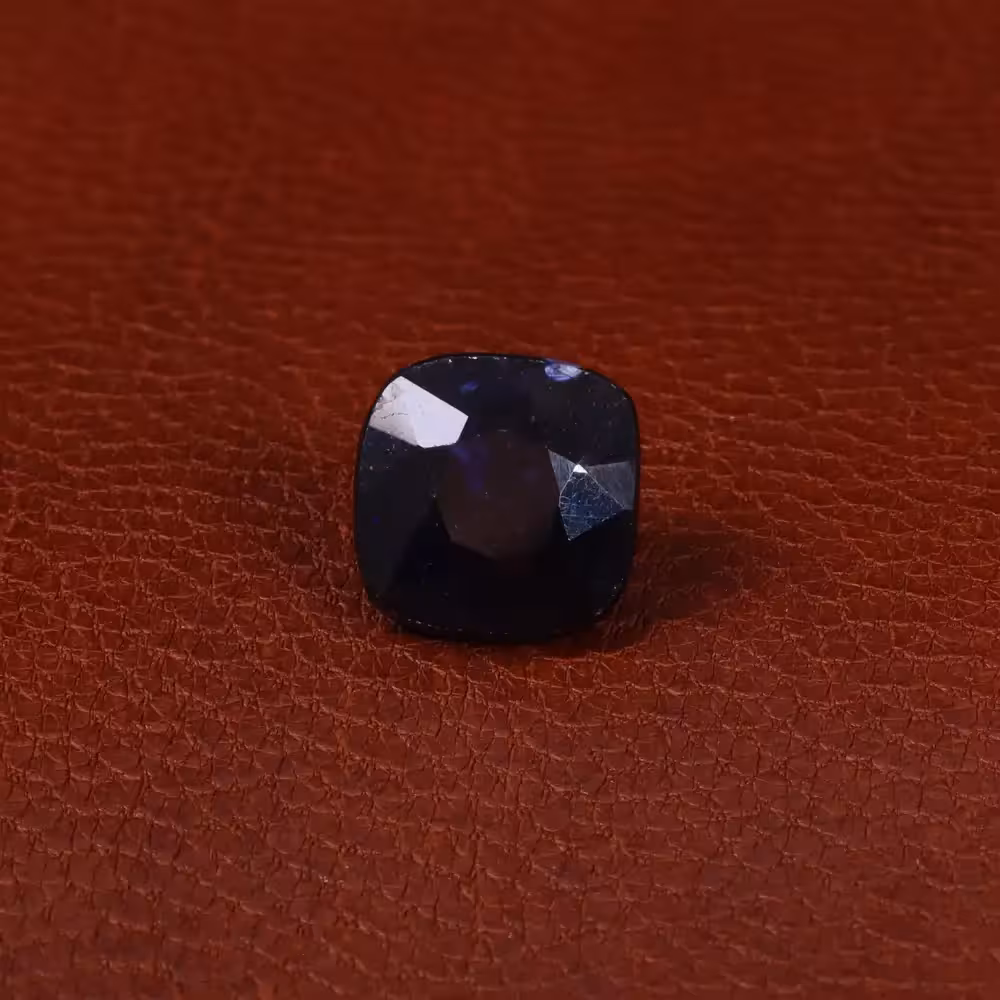 نگین یاقوت کبود کد 30054 - جواهری مشاهیر