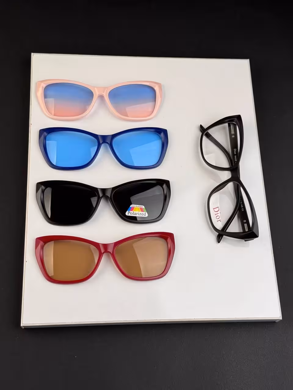 عینک کاوردار برند دیور مدل 2349