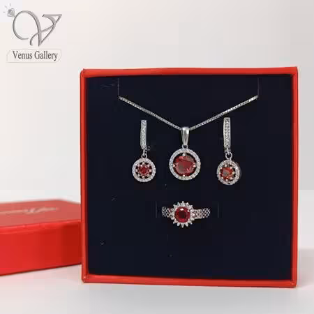 نیم ست نقره نگین قرمز زنانه طرح طلا کد 8916