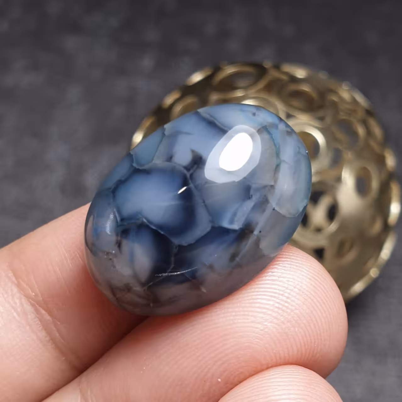 نگین درشت زیبای سنگ عقیق دراگون خاص اصل معدنی
کد 28791
