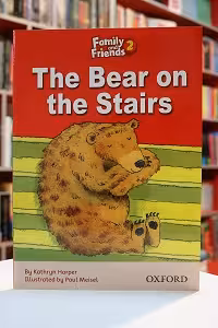 Family and Friends Readers 2 The Bear on the Stairs