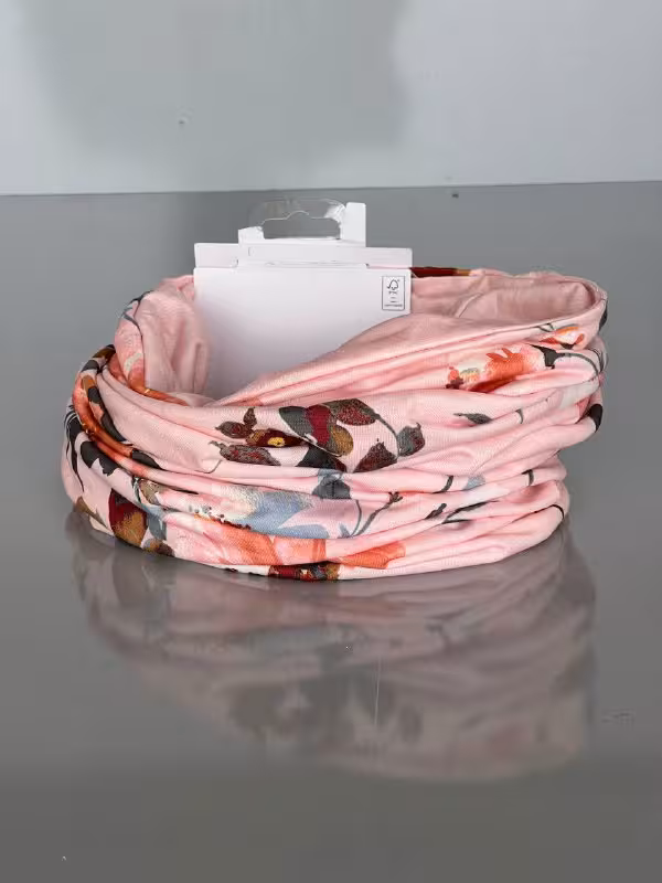 اسکارف چند کاره با طرح گل‌های بهاری 🌸✨