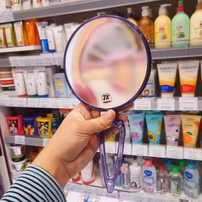 آینه آرایشی بزرگنمایی 7 برابر دوطرفه ایستاده  و دستی و تاشو و دیواری کد 4