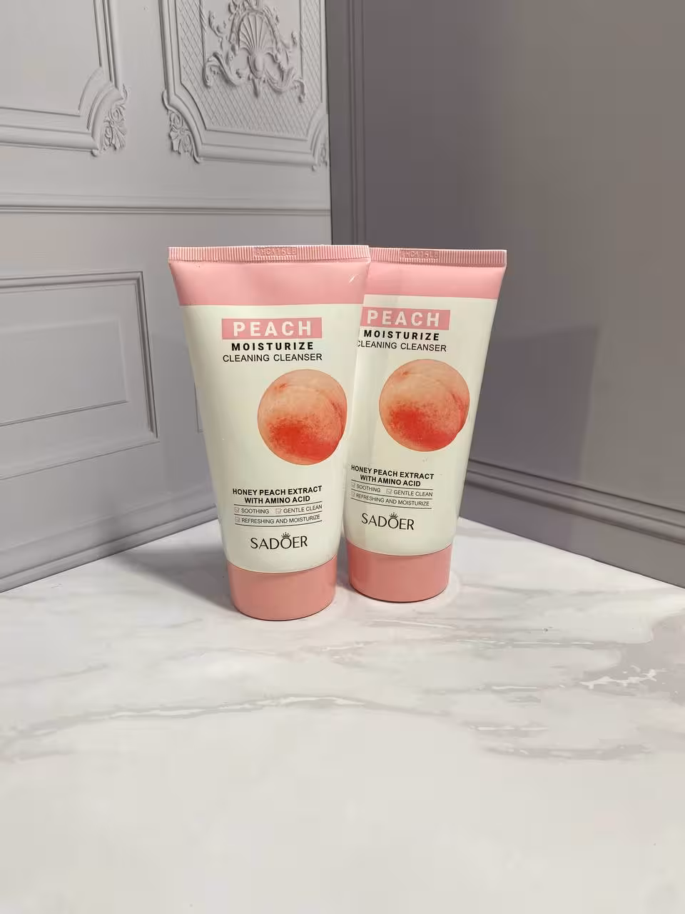 فوم شستشوی هلو سادور