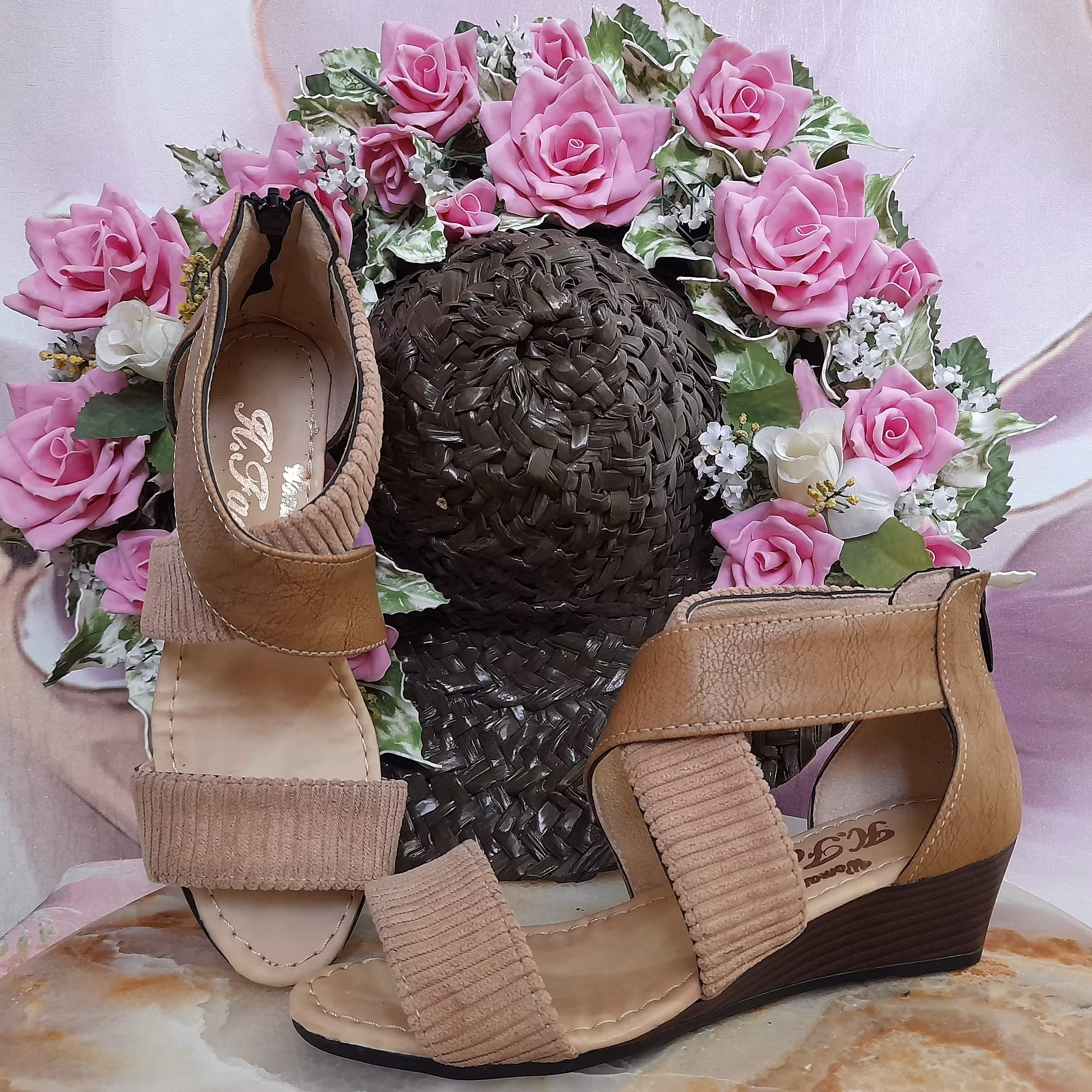 کفش تابستانی زنانه کبریتی تک سایز 37