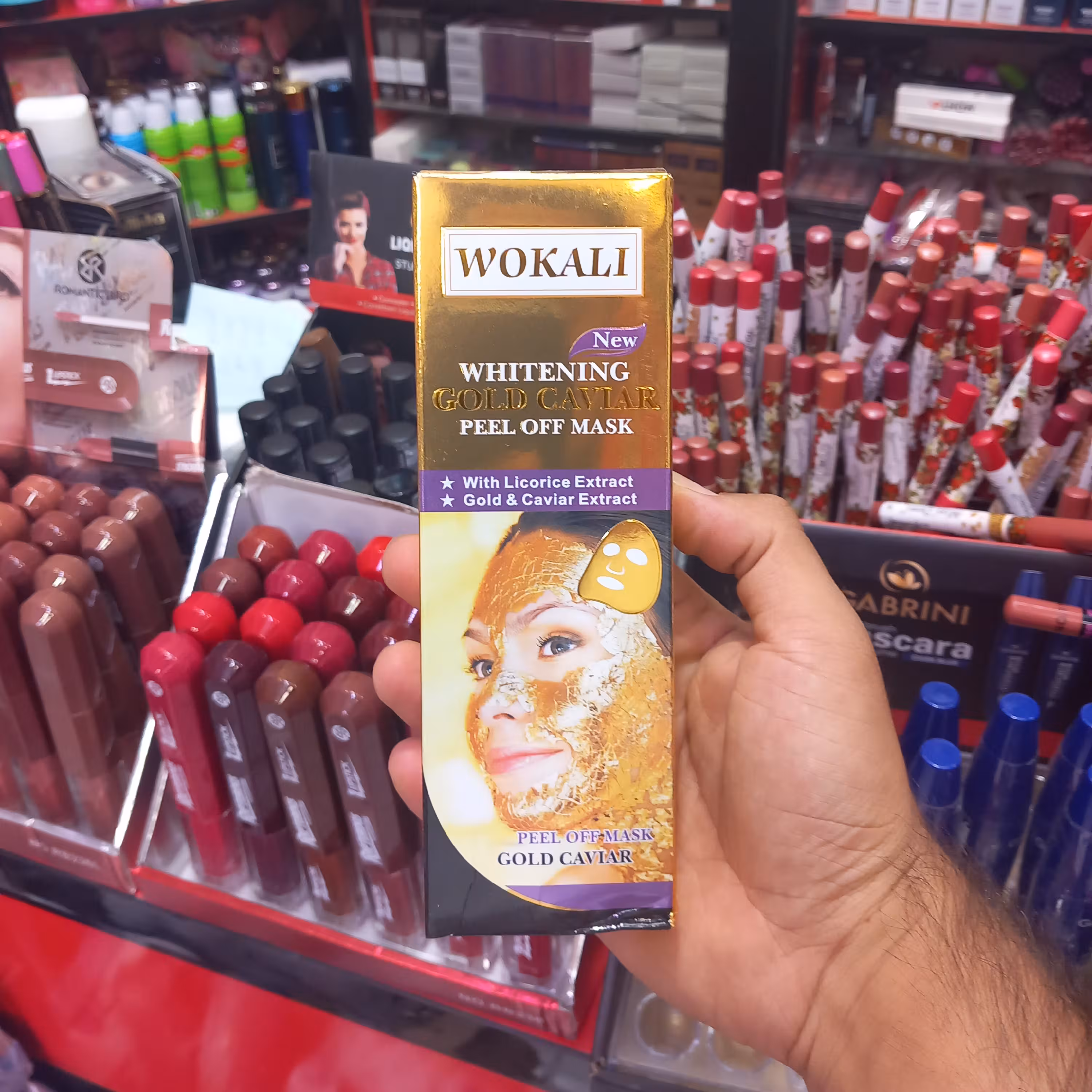 ماسک صورت طلا 