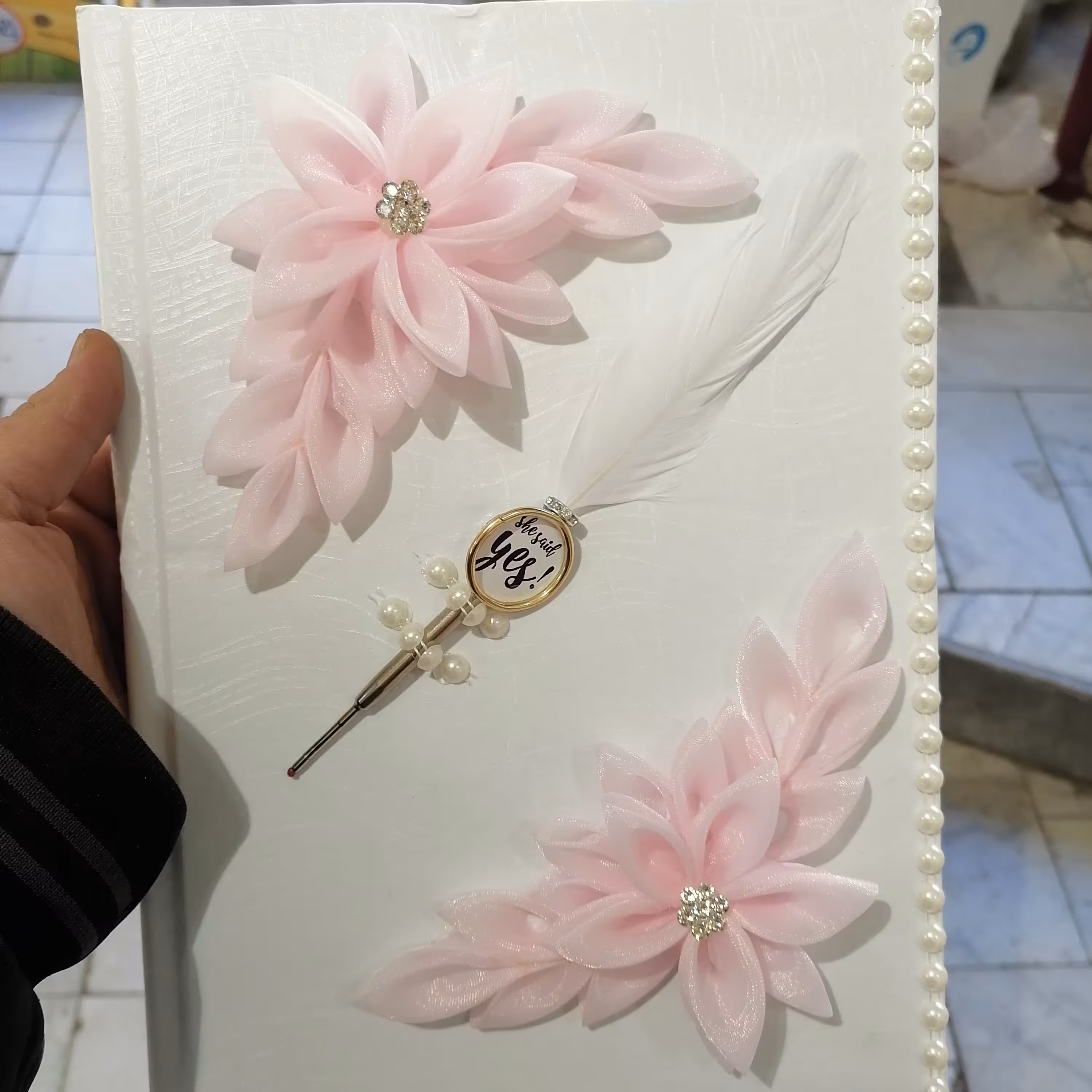 دفتر قباله تزعین شده (خودکار دار قابل تغیر در رنگبندی)